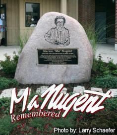 Ted Nugent, Ted Nugents parents, Ted Nugents mother, Ted Nugents mom, Ma Nugent, Marion Dorothy Nugent, Marion 'Ma' Nugent, Ted Nugent, Eric Kinkel, Paul Natkin Photographer of image monument, Photo by Larry Schaefer 